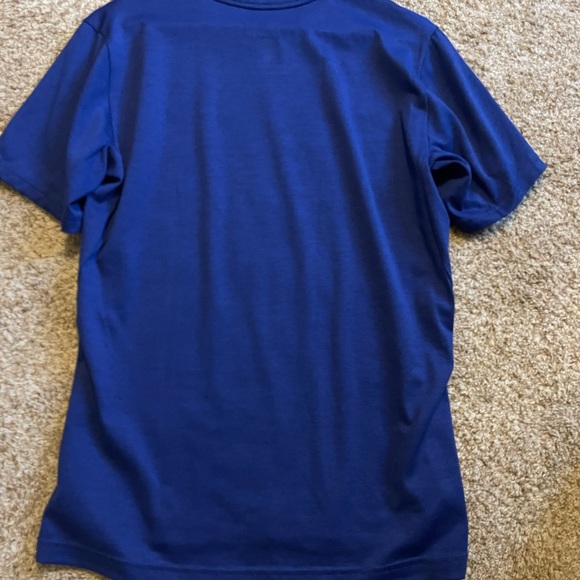 nike t-shirt - Picture 2 of 2